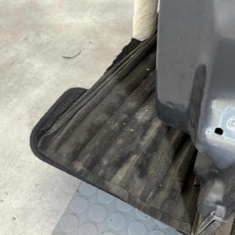 Porte avant gauche CITROEN C4 1 Photo n°6
