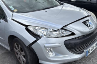 Pare choc arriere PEUGEOT 308 1