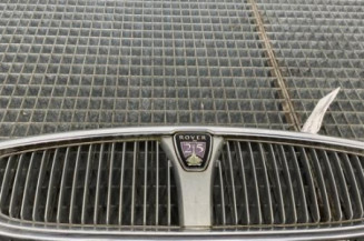Calandre ROVER 25