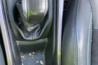 Attache ceinture arriere gauche PEUGEOT 2008 1