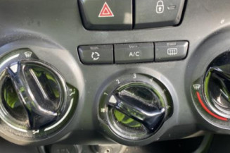 Serrure avant droit PEUGEOT 2008 1