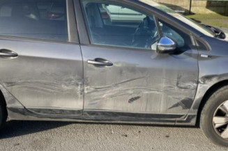 Amortisseur avant droit PEUGEOT 2008 1
