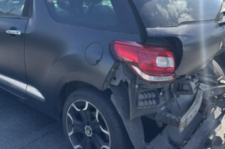 Poignee porte avant droit CITROEN DS3