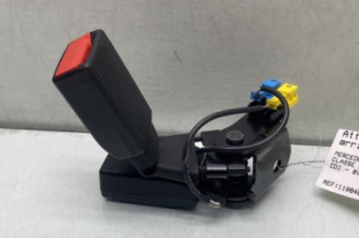 Attache ceinture arriere droit MERCEDES CLASSE A 176
