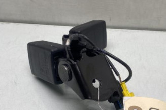 Attache ceinture arriere droit MERCEDES CLASSE A 176