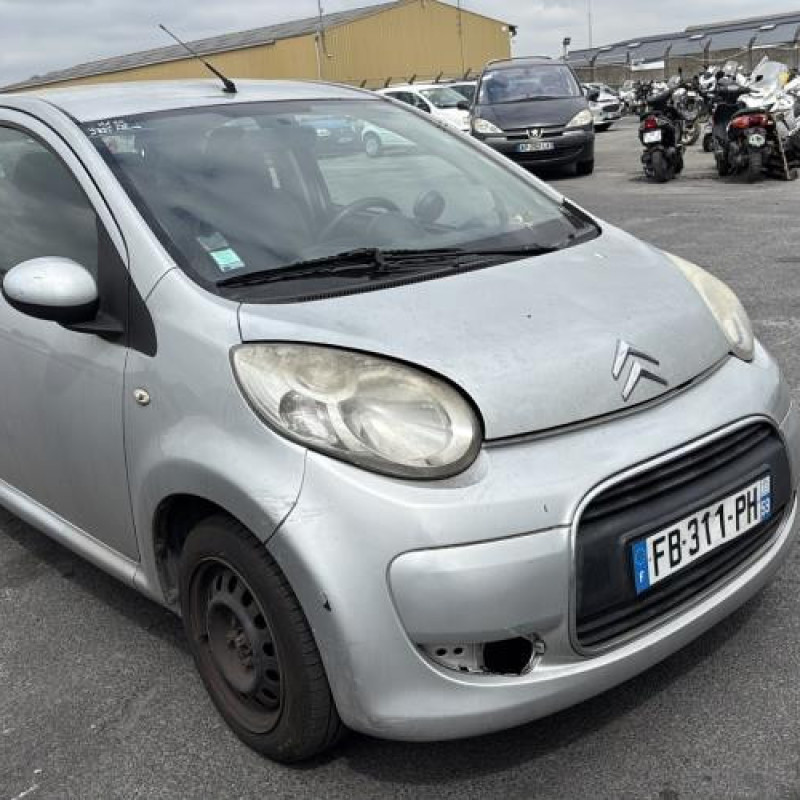 Pare choc avant CITROEN C1 1 Photo n°8