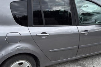 Pare choc arriere RENAULT GRAND MODUS