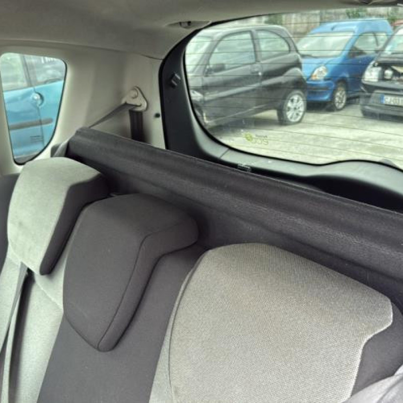 Pare choc arriere RENAULT GRAND MODUS Photo n°19