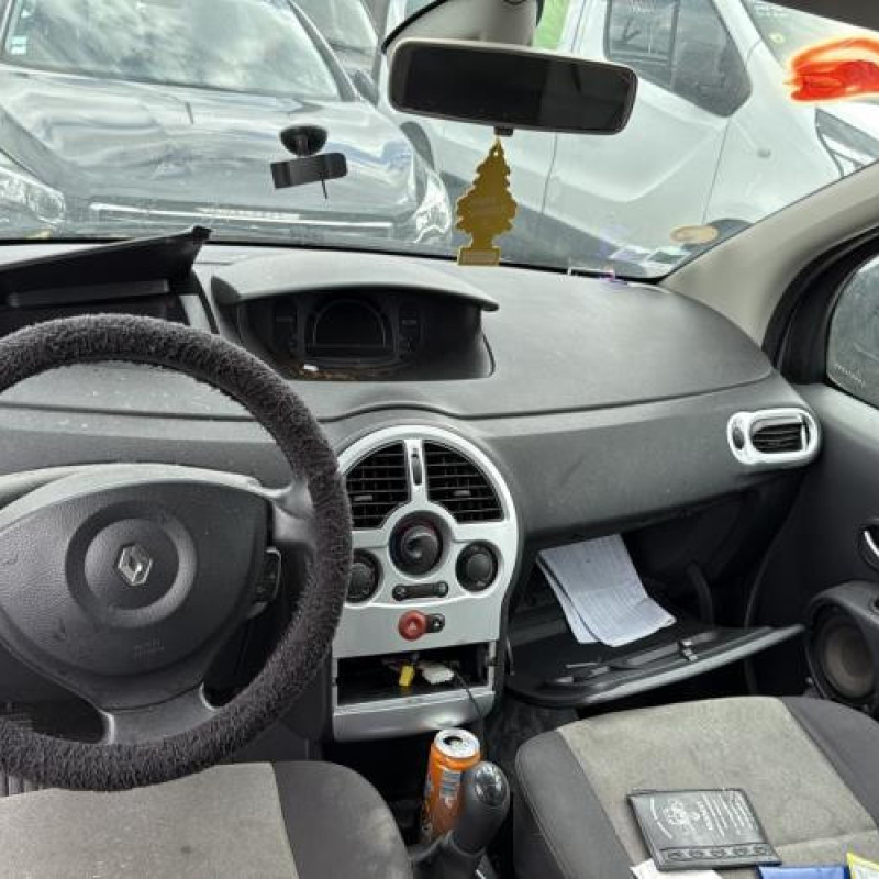 Pare choc arriere RENAULT GRAND MODUS Photo n°20