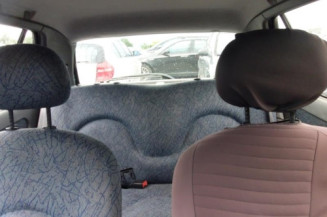 Porte arriere gauche RENAULT CLIO 1