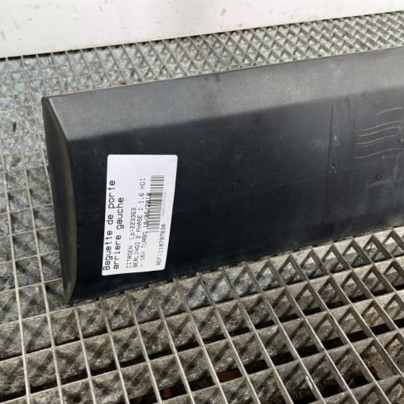 Baguette de porte arriere gauche  CITROEN BERLINGO 2 Photo n°2