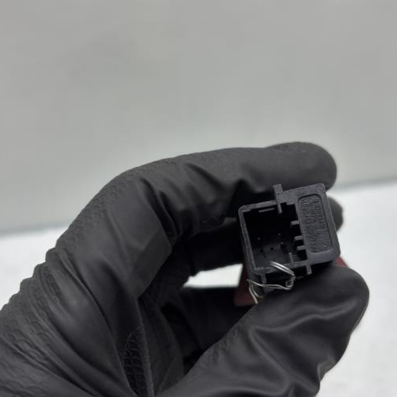 Bouton de warning PEUGEOT 307 Photo n°3