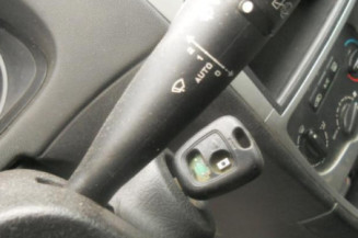 Bouton de warning PEUGEOT 307