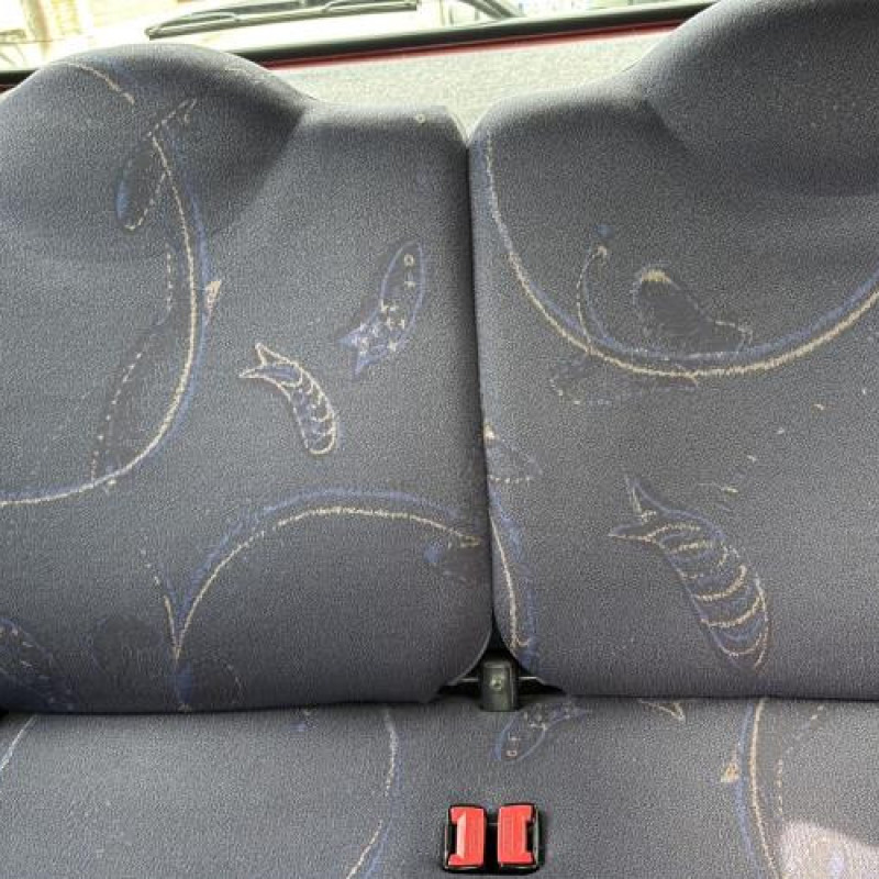 Pare choc arriere RENAULT TWINGO 1 Photo n°12