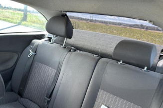 Poignee interieur avant droit SEAT IBIZA 3