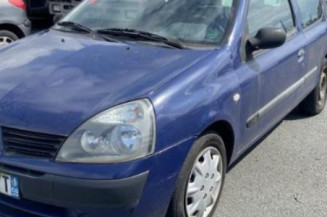 Pare choc avant RENAULT CLIO 2