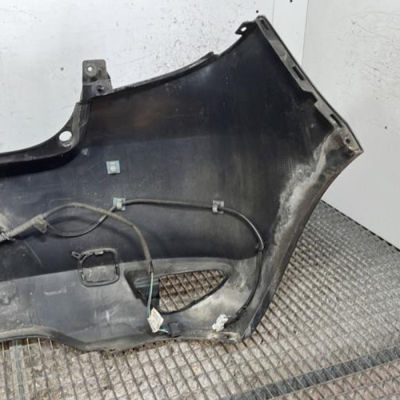 Pare choc arriere RENAULT CLIO 3 Photo n°4