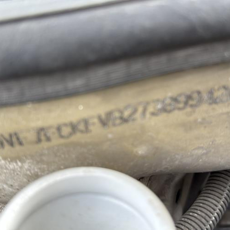 Pare boue arriere droit CITROEN C3 1 Photo n°10