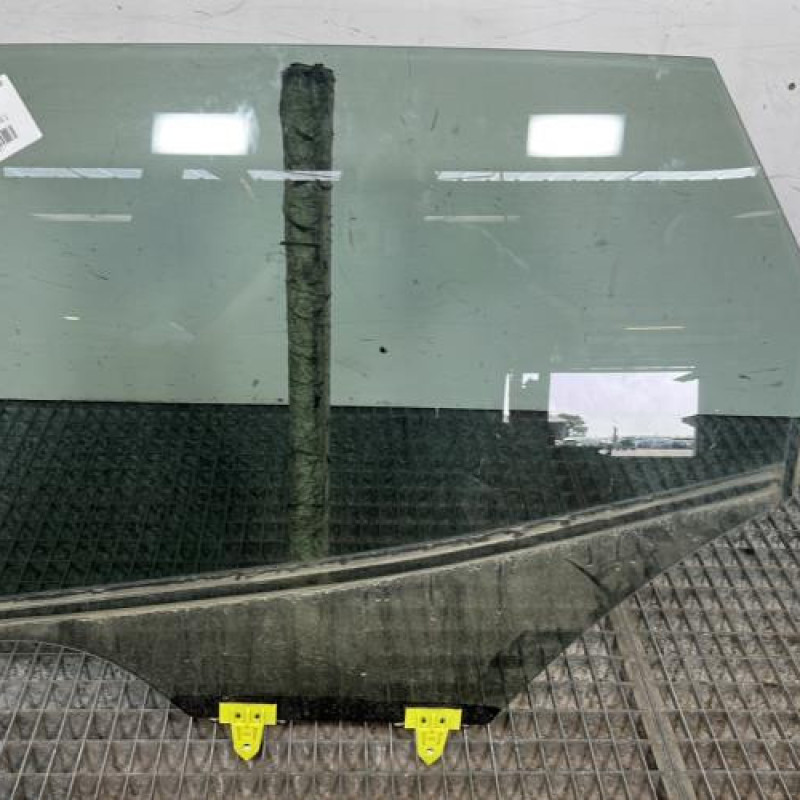 Vitre arriere gauche RENAULT KADJAR Photo n°1