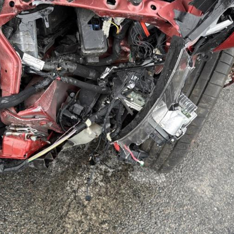 Vitre arriere gauche RENAULT KADJAR Photo n°15