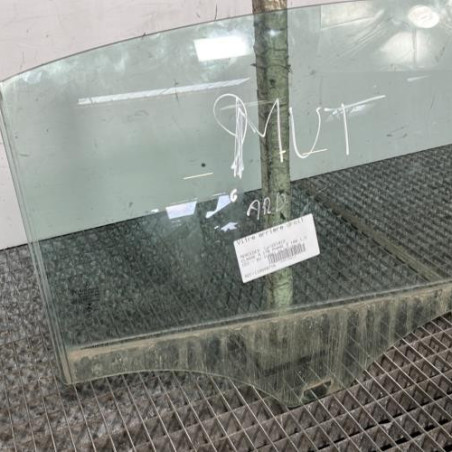 Vitre arriere droit MERCEDES CLASSE A 176