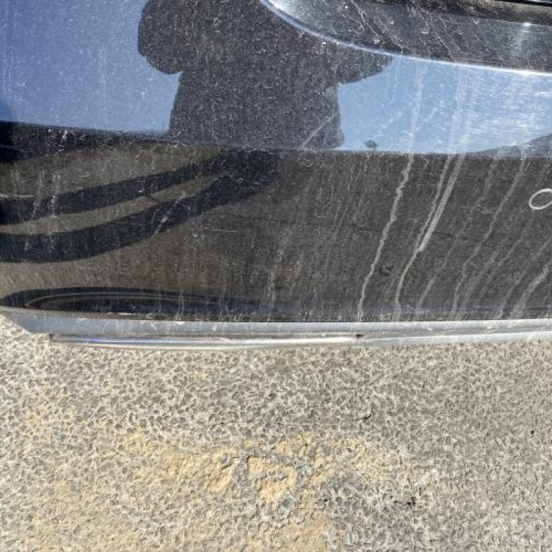 Vitre arriere droit MERCEDES CLASSE A 176 Photo n°10