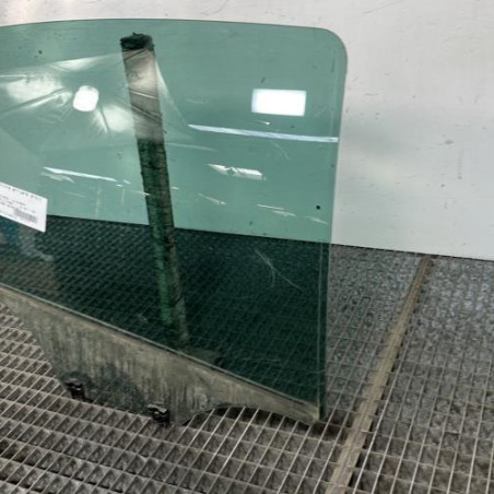 Vitre arriere droit CITROEN C3 2