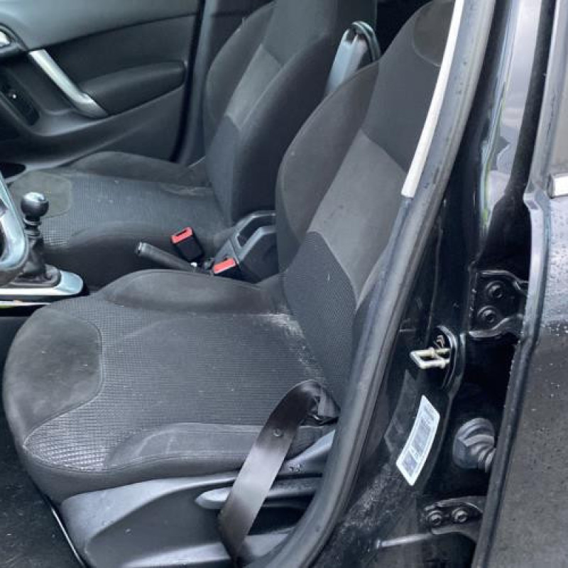 Vitre arriere gauche CITROEN C3 2 Photo n°16