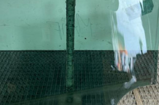 Vitre arriere droit PEUGEOT 3008 1