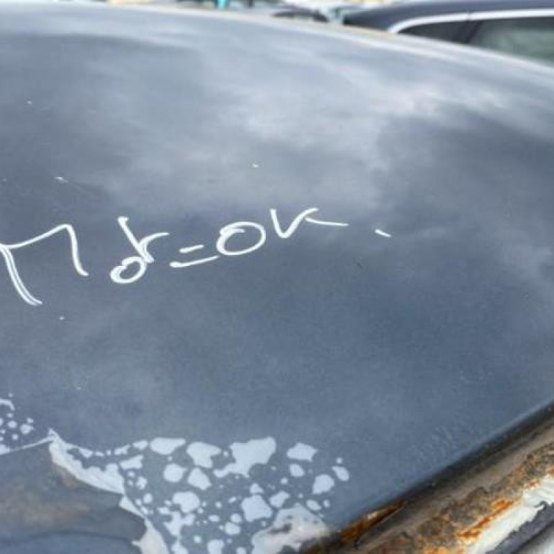 Vitre arriere droit VOLKSWAGEN GOLF 5 Photo n°7