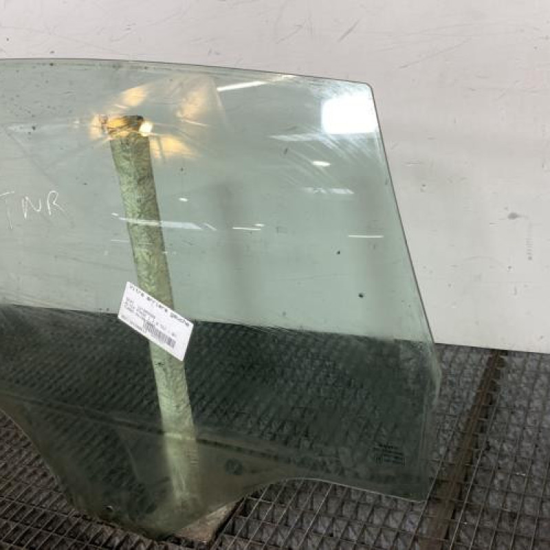 Vitre arriere gauche SEAT ALTEA Photo n°2