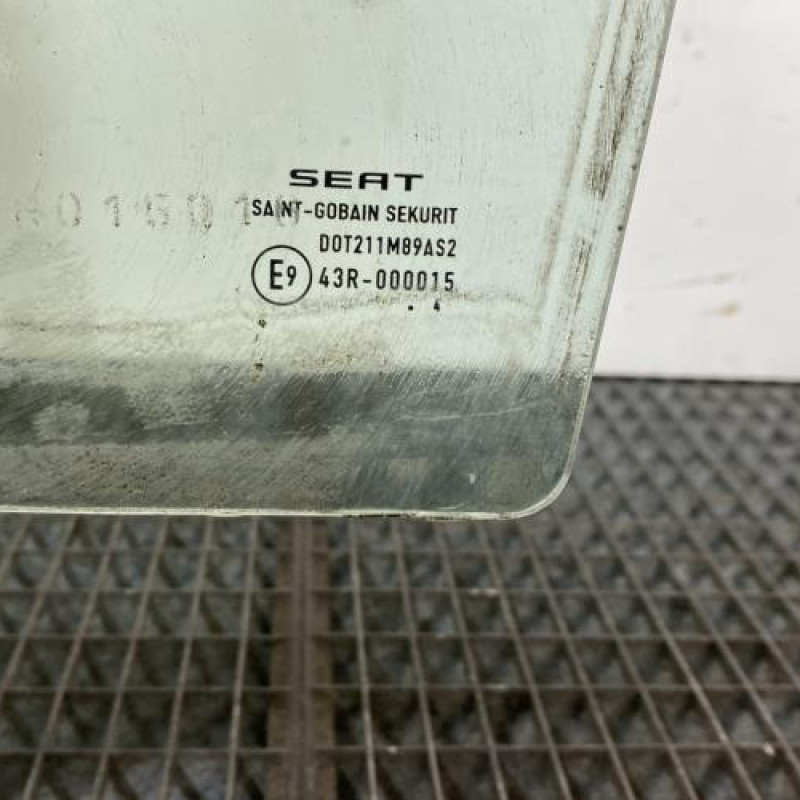 Vitre arriere gauche SEAT ALTEA Photo n°3