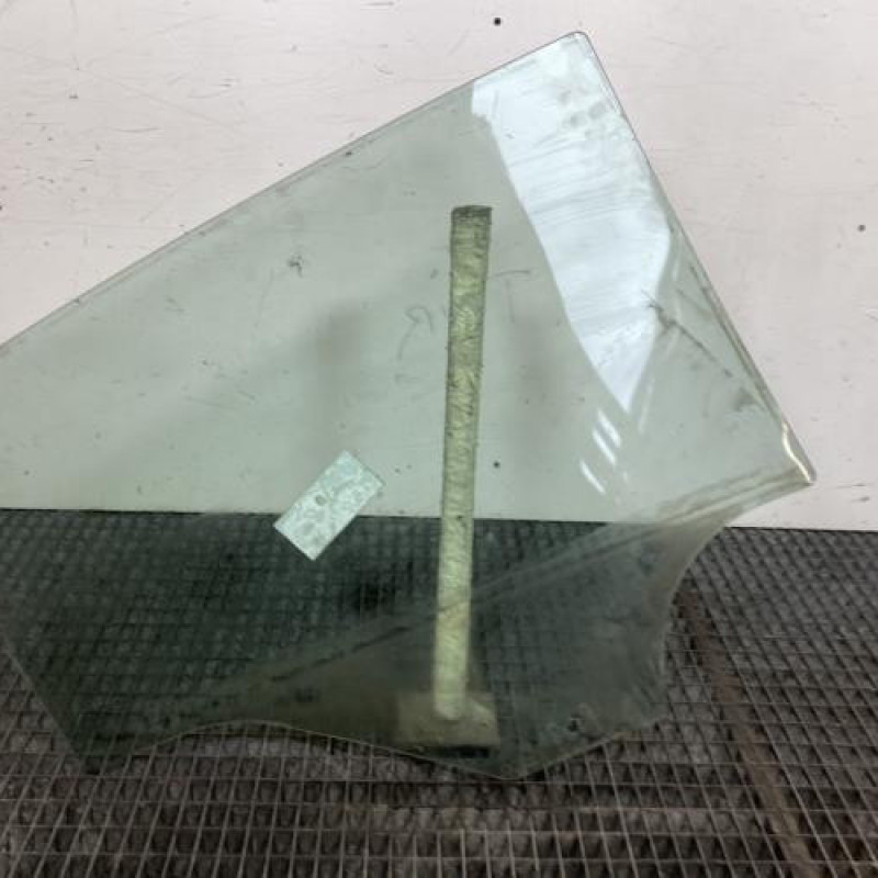 Vitre arriere gauche SEAT ALTEA Photo n°6
