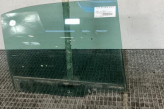 Vitre arriere droit SKODA OCTAVIA 3