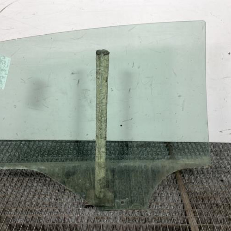Vitre arriere gauche SEAT ALTEA Photo n°5