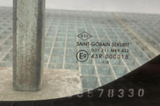 Vitre arriere gauche DACIA DOKKER