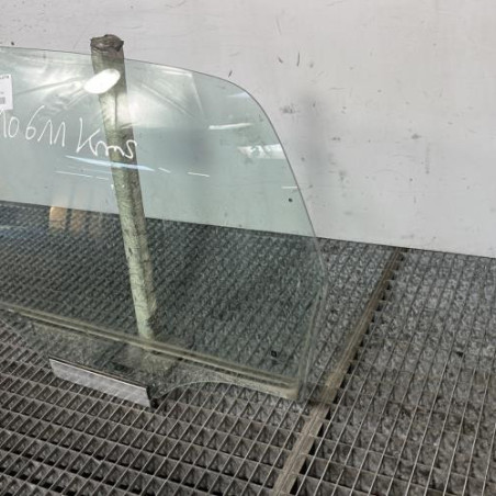 Vitre arriere gauche OPEL CORSA C