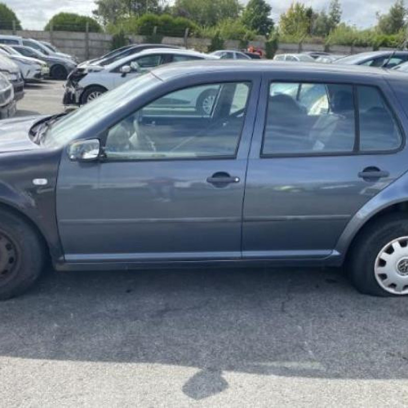 Vitre arriere gauche VOLKSWAGEN GOLF 4 Photo n°11
