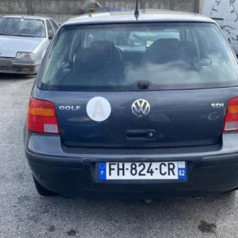 Vitre arriere gauche VOLKSWAGEN GOLF 4 Photo n°14