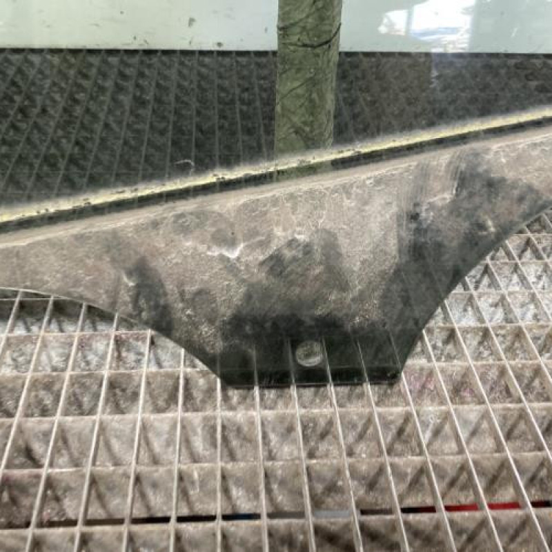 Vitre arriere gauche BMW SERIE 2 F45 ACTIVE Photo n°2