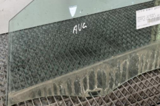 Vitre avant gauche MERCEDES CLASSE A 176