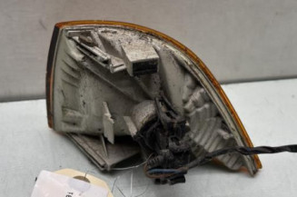 Optique avant secondaire droit (feux)(clignotant) BMW SERIE 3 E36