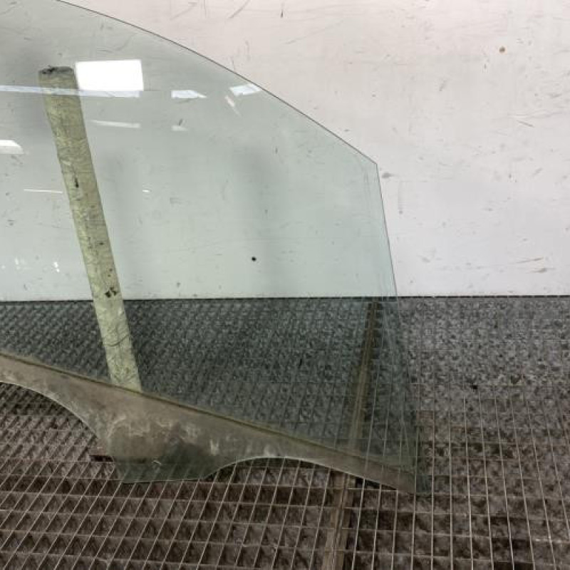 Vitre avant droit BMW SERIE 2 F45 ACTIVE Photo n°4