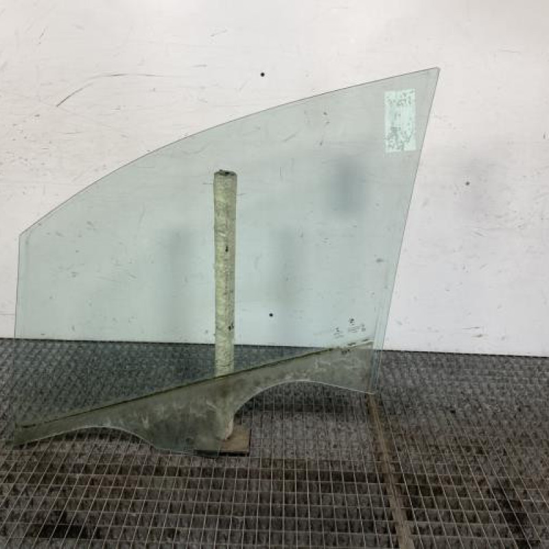 Vitre avant droit BMW SERIE 2 F45 ACTIVE Photo n°6