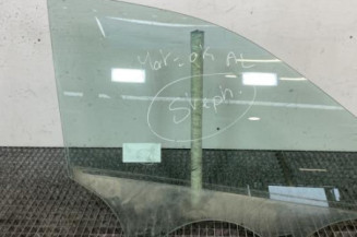 Vitre avant droit MERCEDES CLASSE M 166 Photo n°1