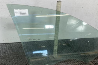 Vitre avant droit SKODA OCTAVIA 3