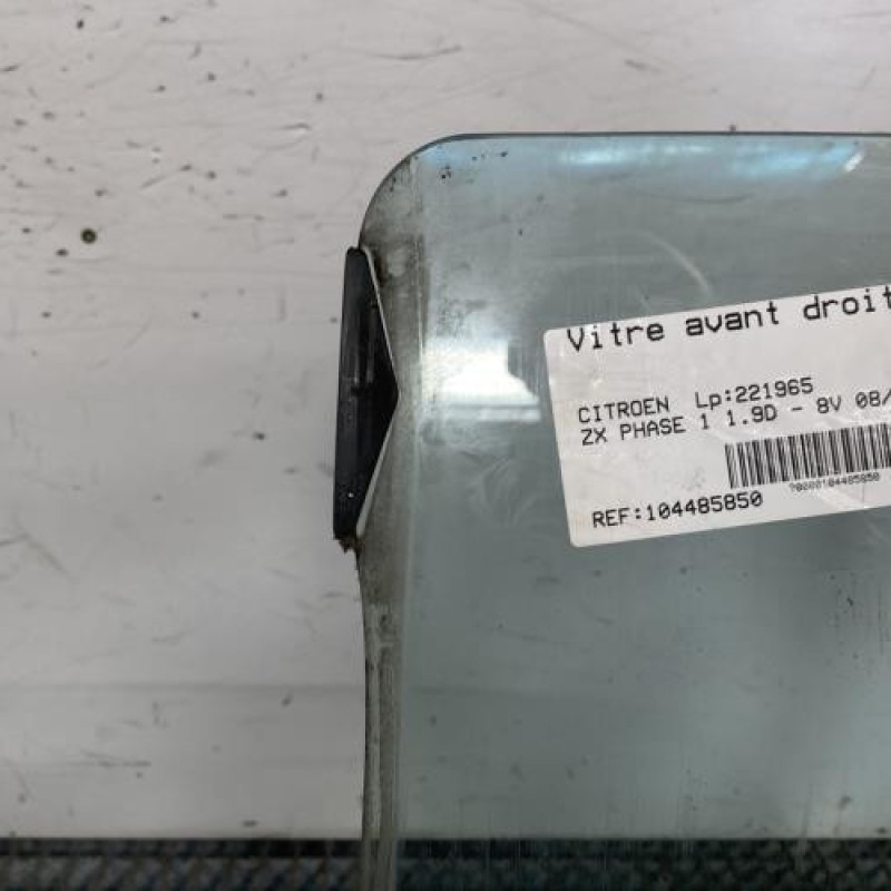 Vitre avant droit CITROEN ZX Photo n°4