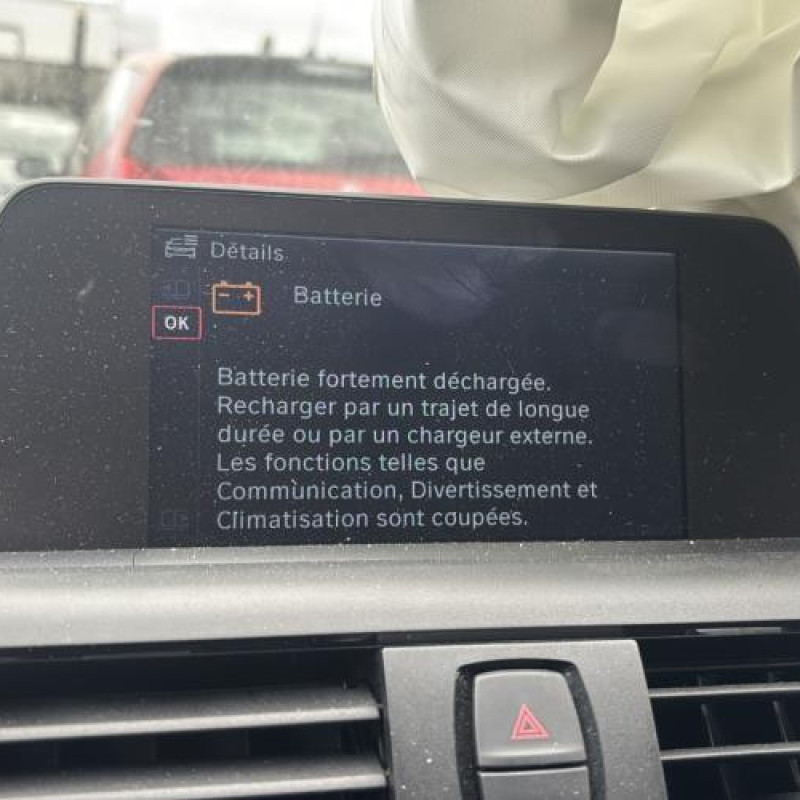 Custode arriere droit (porte) BMW SERIE 1 F20 Photo n°19