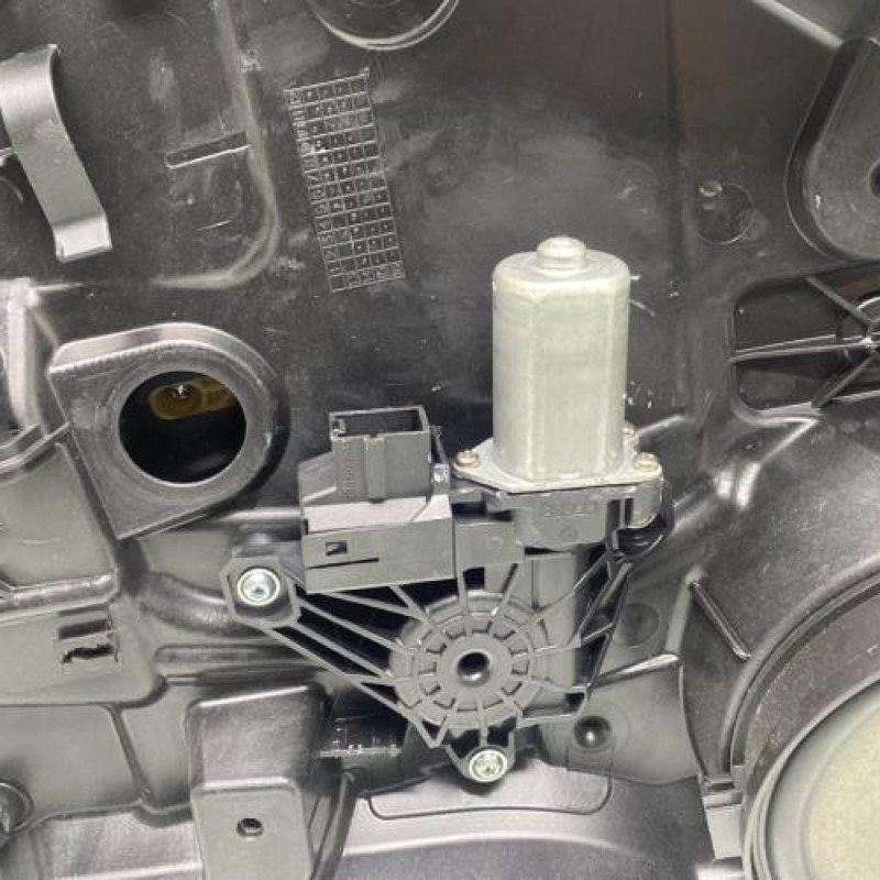 Leve vitre electrique arriere droit MERCEDES CLASSE A 176 Photo n°2