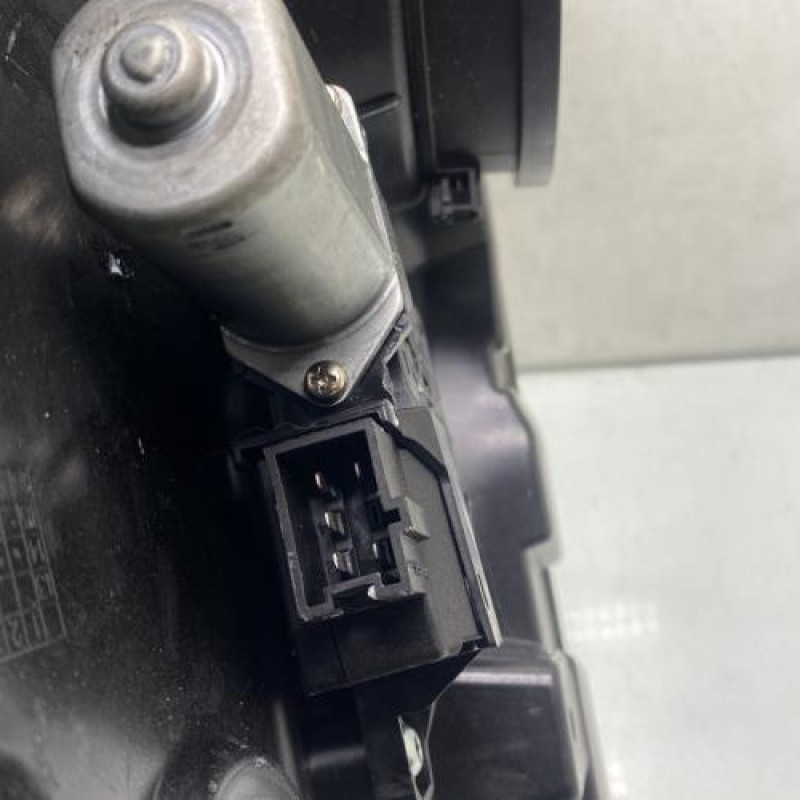 Leve vitre electrique arriere droit MERCEDES CLASSE A 176 Photo n°3
